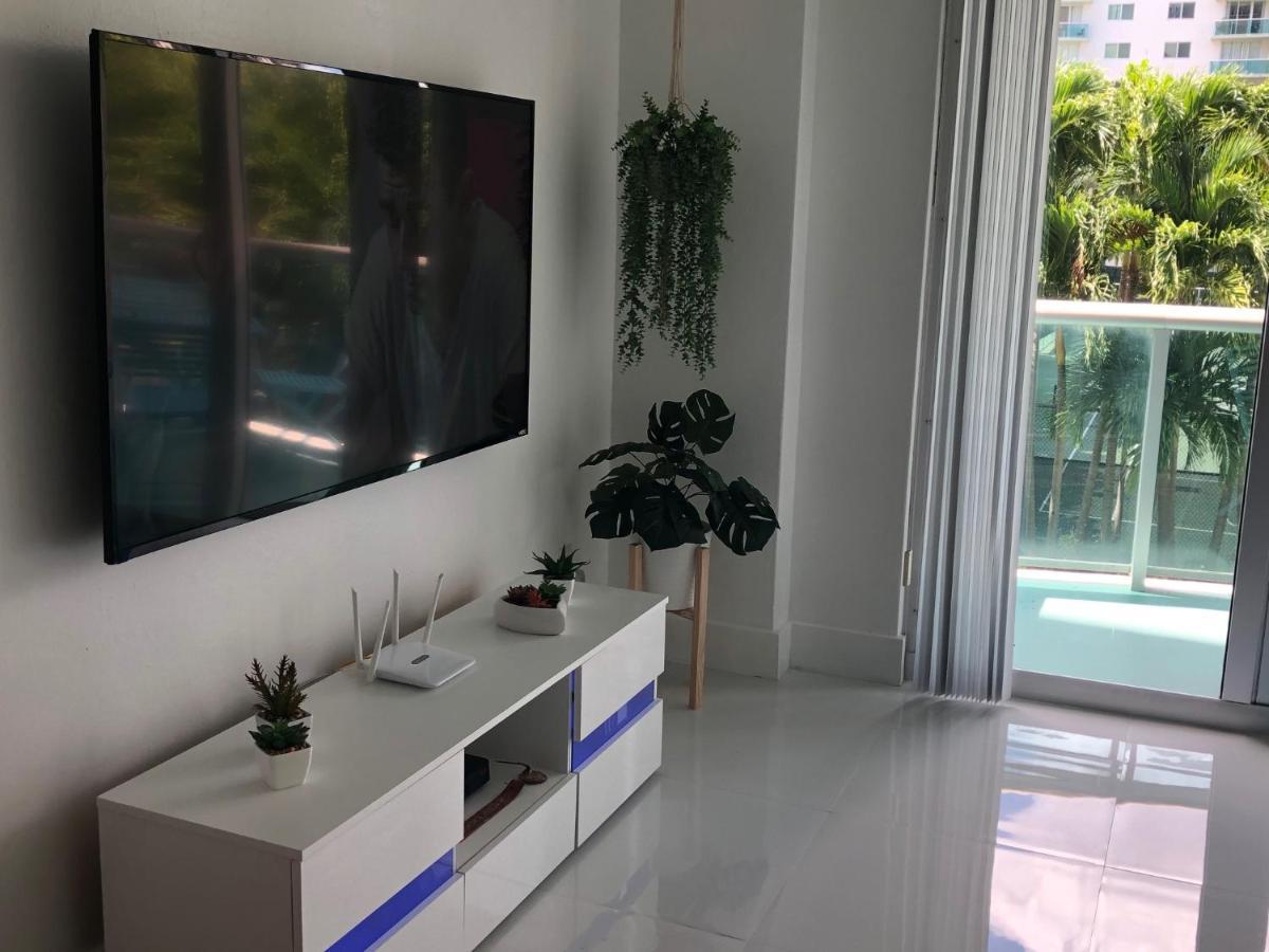 The Blue Island Apartment Miami Beach Exterior foto